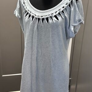 A Pea in the Pod Light Gray Braided Neck Tunic (maternity)